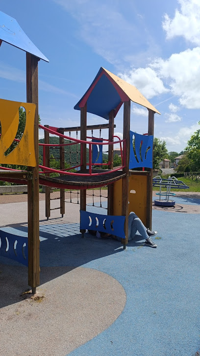 Imagen de Parque infantil situado en nan, Álava