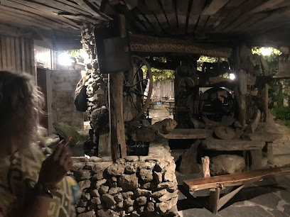 Imagen de Parque infantil o fogar do santiso situado en Teo, A Coruña