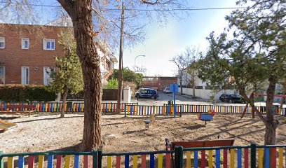 Imagen de Parque infantil plaza de la infancia situado en Madrid, Madrid