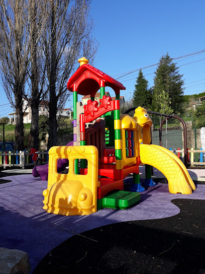 Imagen de Parque infantil ponte nafonso situado en Noia, A Coruña