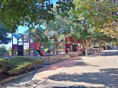 Imagen de Parque infantil público "La Paloma I" situado en Benalmádena, Málaga