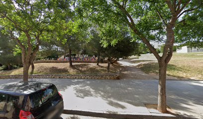 Imagen de Parque infantil público situado en Santa Coloma de Cervelló, Barcelona