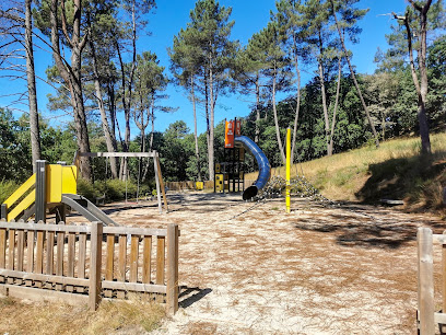 Imagen de Parque infantil siete muiños situado en Guitiriz, Lugo