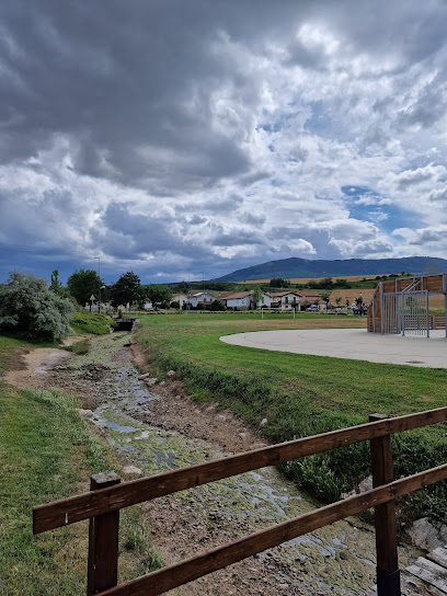 Imagen de Parque infantil y deportivo. situado en Galar, Navarra