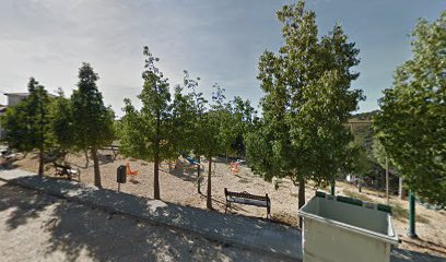 Imagen de Parque infantil y deportivo situado en Hinojales, Huelva