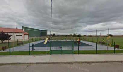 Imagen de Parque infantil y senior situado en Villanueva de las Manzanas, León