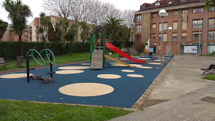 Imagen de Parque para niños situado en Astillero, Cantabria