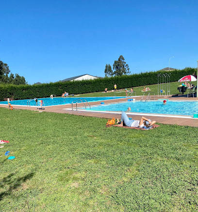 Imagen de Piscina Municipal Alfoz situado en San Pedro de Mor, Lugo