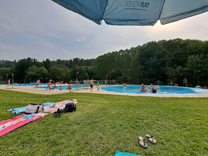 Imagen de Piscina Municipal Guntin situado en Guntín, Lugo