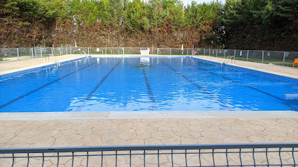 Imagen de Piscina Pública Municipal de Almodóvar del Pinar situado en Almodóvar del Pinar, Cuenca