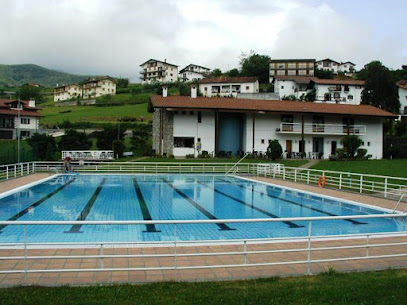 Imagen de Piscina Pública Municipal de Yanzi. situado en Igantzi, Navarra