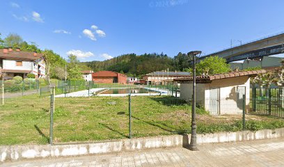 Imagen de Piscina municipal-Ormaiztegui situado en Ormaiztegi, Gipuzkoa