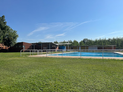 Imagen de Piscinas Municipales situado en Santa Cristina de la Polvorosa, Zamora