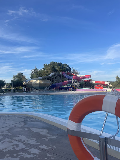 Imagen de Piscinas de Monterrei situado en nan, Province of Ourense