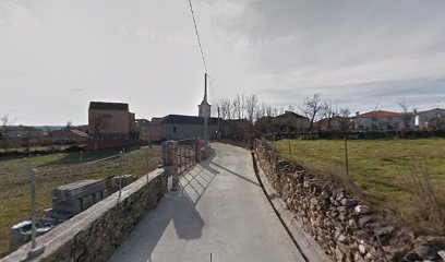 Imagen de Pistas Polideportivas y Parque Infantil de Gandullas situado en Gandullas, Madrid