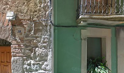 Imagen de Plaça Castell situado en Pradell de la Teixeta, Tarragona