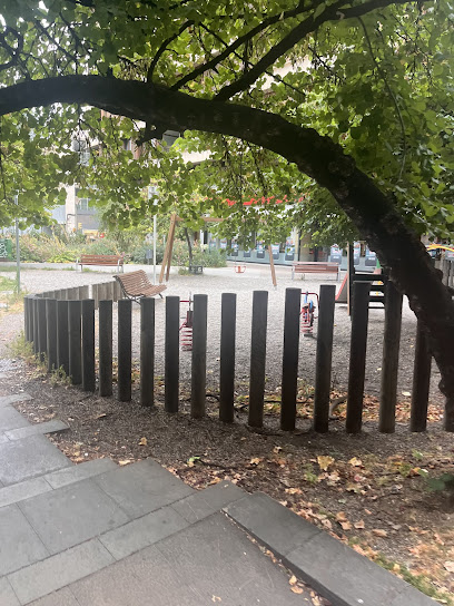 Imagen de Plaça de Dolors Condom i Gratacós situado en Girona, Girona