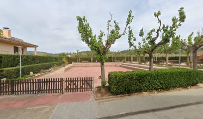 Imagen de Plaça del Sol, Sant Pere de Riudebitlles situado en Barcelona, Barcelona