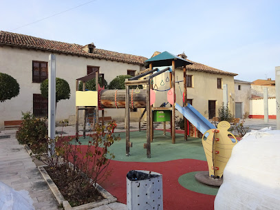 Imagen de Plaza Eusterio Buey / Parque infantil situado en Magaz de Pisuerga, Palencia