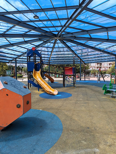 Imagen de Plaza Hermandad de las Marismas situado en Castro-Urdiales, Cantabria