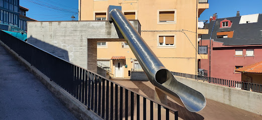 Imagen de Tobogan Bo Velecio situado en Comillas, Cantabria