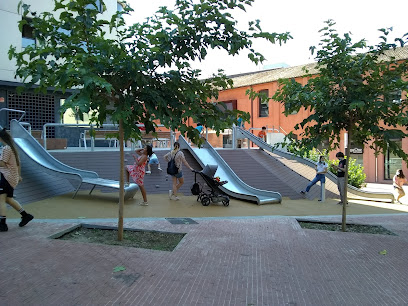 Imagen de Toboganes Plaza del Conde Guifré situado en Terrassa, Barcelona