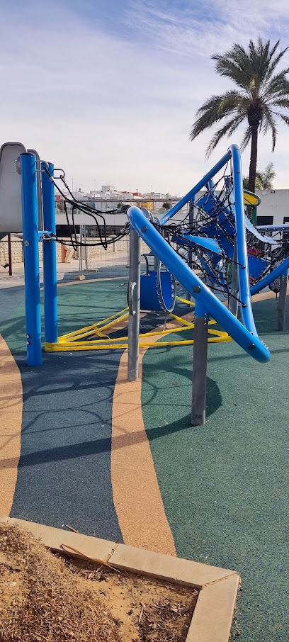 Imagen de Único parque de columpios para niños situado en Chiclana de la Frontera, Cádiz