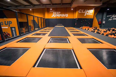 Imagen de Urban Planet Collado Villalba: Trampoline Park situado en Collado Villalba, Madrid