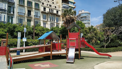 Imagen de Zona De Recreo De Niños Y Columpios situado en Málaga, Málaga