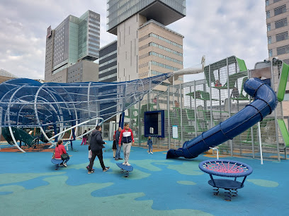 Imagen de Zona Infantil Terraza Diagonal Mar situado en Barcelona, Barcelona