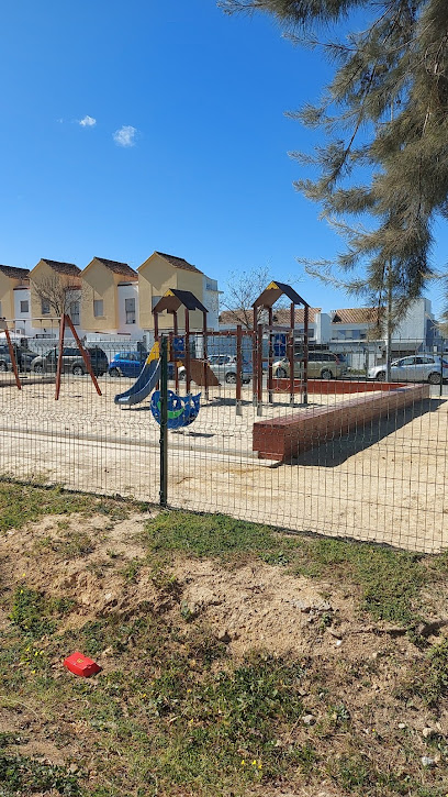 Imagen de Zona de juegos del parque verde situado en Chiclana de la Frontera, Cádiz