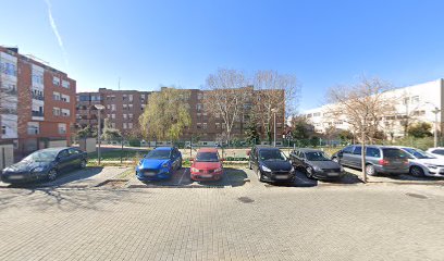 Imagen de Zona infantil con juegos situado en Parla, Madrid